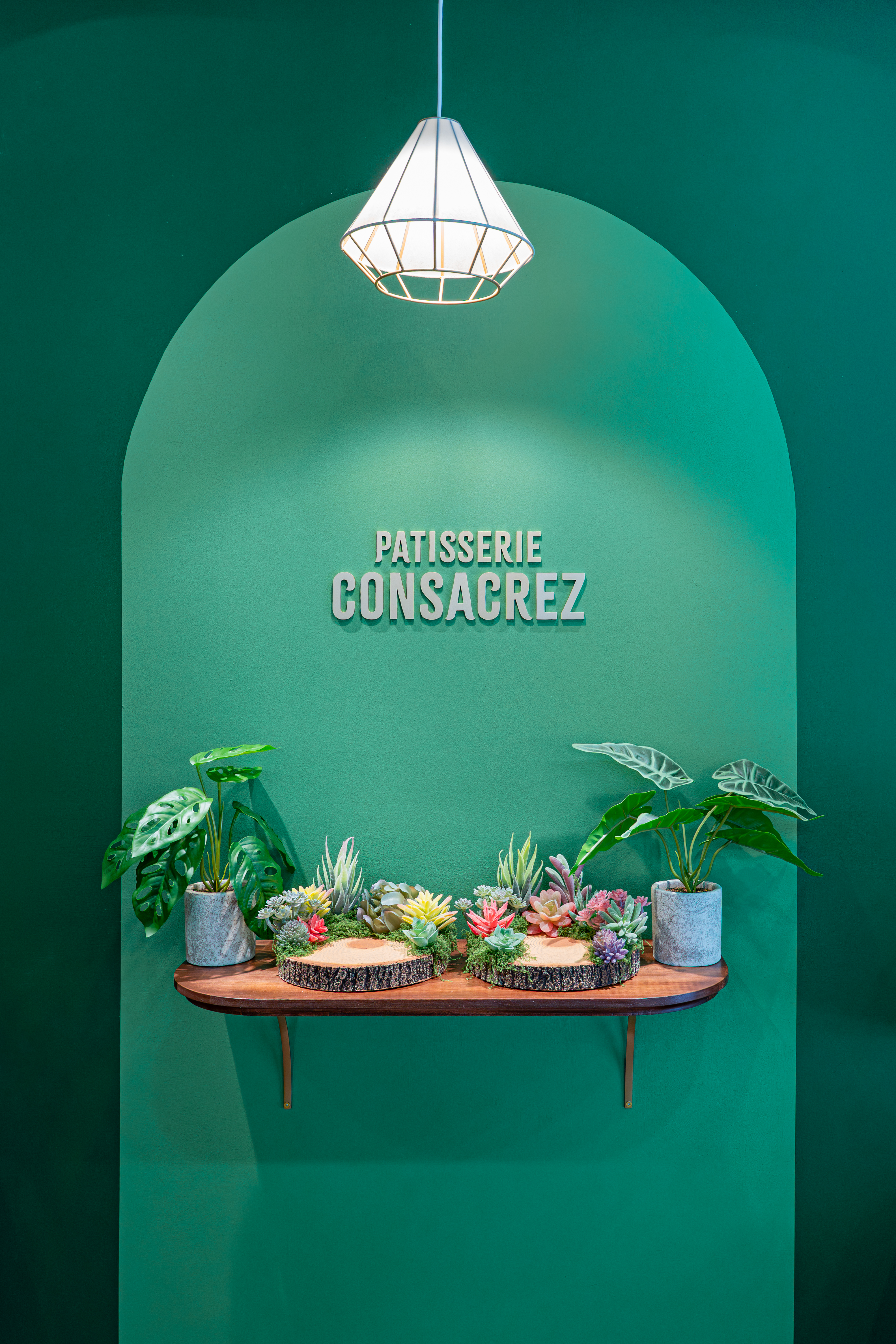 CONSACREZサイン